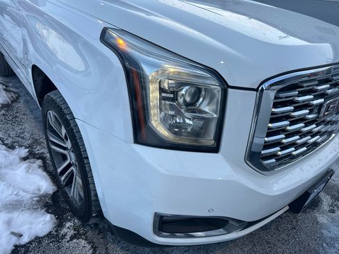 Used 2019 GMC Yukon Denali w/ Denali Ultimate Package image 2