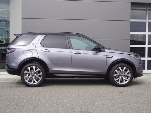 New 2026 Land Rover Discovery Sport Landmark AWD/4WD image 7