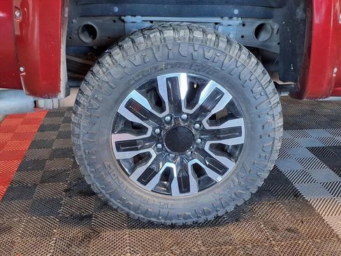 Used 2019 Chevrolet Silverado 2500 LTZ w/ Duramax Plus Package image 8