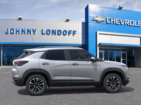 New 2026 Chevrolet TrailBlazer LT w/ Convenience Package FWD image 5