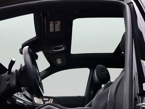 Certified 2023 Mercedes-Benz GLS 450 4MATIC image 40