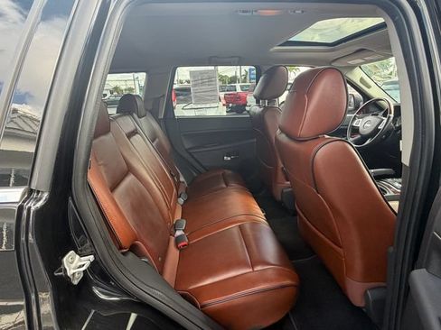 Used 2009 Jeep Grand Cherokee Overland AWD/4WD image 13