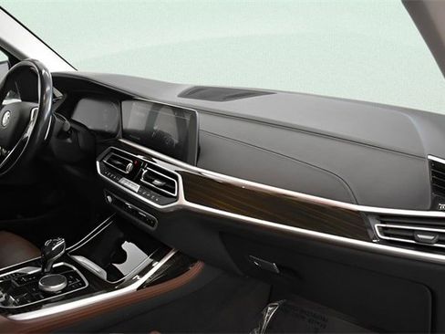 Used 2021 BMW X7 xDrive40i w/ Parking Assistance Package image 13