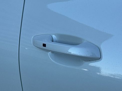 New 2026 Kia Seltos S image 10