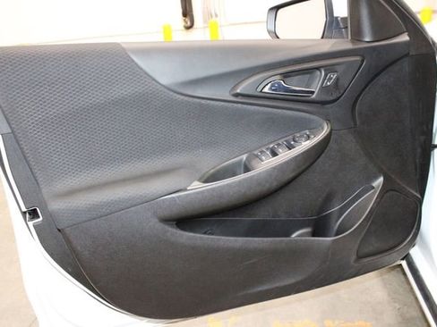 Used 2023 Chevrolet Malibu LT image 13