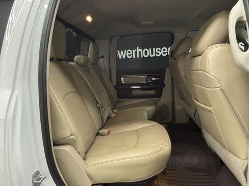 Used 2014 RAM 1500 Laramie w/ Convenience Group AWD/4WD image 31