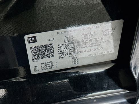 Used 2019 GMC Sierra 1500 SLT w/ SLT Premium Plus Package AWD/4WD image 12