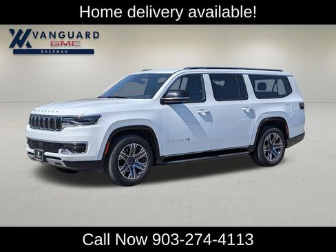 Used 2024 Jeep Wagoneer L Series II RWD image 3