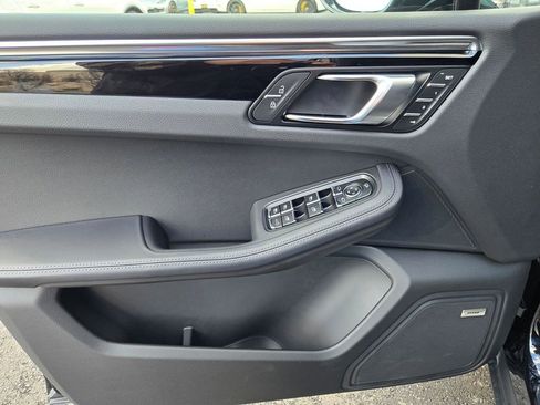 New 2026 Porsche Macan S image 20