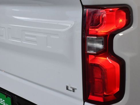 Used 2023 Chevrolet Silverado 1500 LT Trail Boss w/ Protection Package image 31