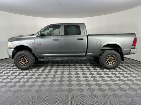 Used 2011 RAM 2500 ST w/ ST Popular Equipment Group AWD/4WD image 4