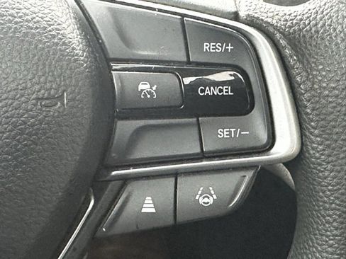 Used 2021 Honda Accord EX image 9