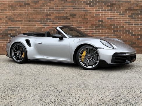 Certified 2022 Porsche 911 Turbo S image 9