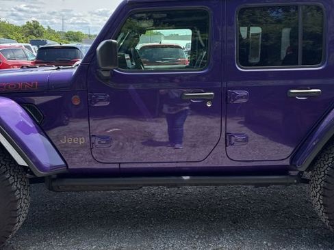 Used 2026 Jeep Wrangler Unlimited Rubicon AWD/4WD image 7