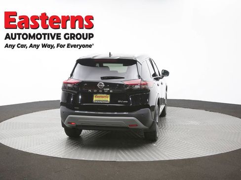 Used 2021 Nissan Rogue SV w/ Premium Package AWD/4WD image 40