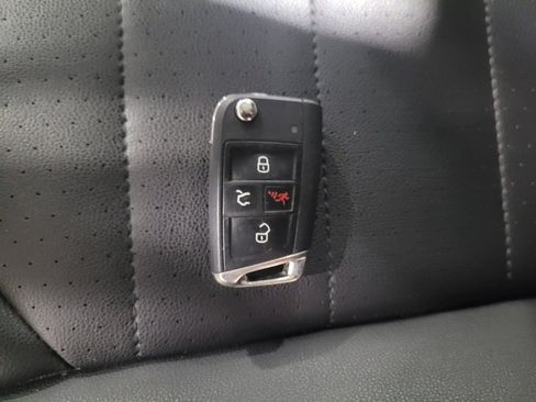 Used 2015 Volkswagen Golf SEL FWD image 32