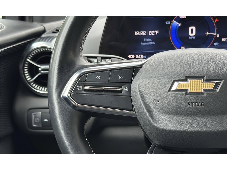 Used 2024 Chevrolet Blazer EV LT AWD/4WD image 27