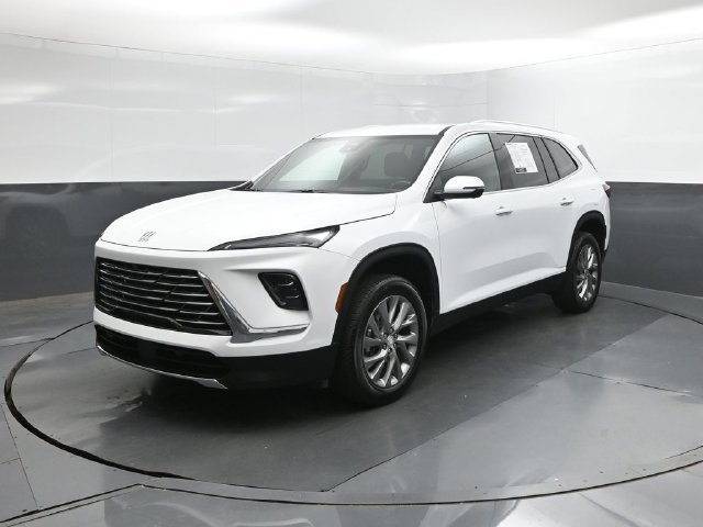 Used 2026 Buick Enclave Preferred FWD image 1