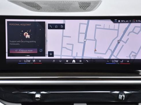 Used 2025 BMW X7 xDrive40i AWD/4WD image 17