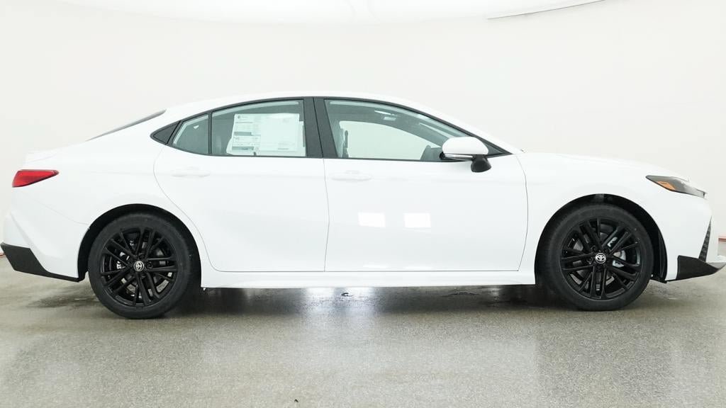 New 2026 Toyota Camry SE FWD image 27