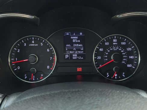 Used 2016 Kia Forte EX w/ EX Premium Package FWD image 15
