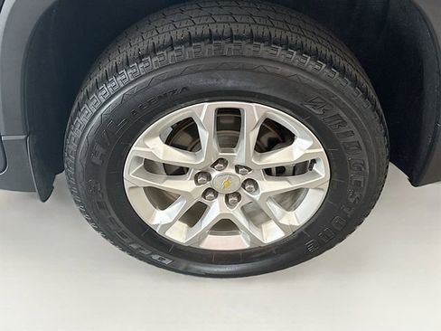 Used 2019 Chevrolet Traverse LT FWD image 33