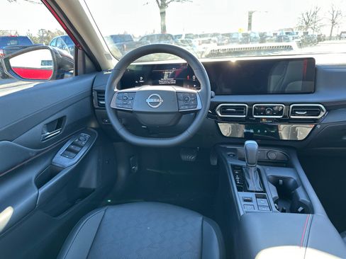 New 2026 Nissan Sentra SR w/ SR Premium Package image 23