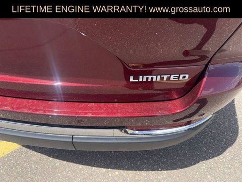 Certified 2024 Jeep Grand Cherokee Limited AWD/4WD image 12