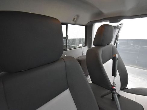 Used 2011 Ford Ranger XLT w/ Bright Trim Group image 17