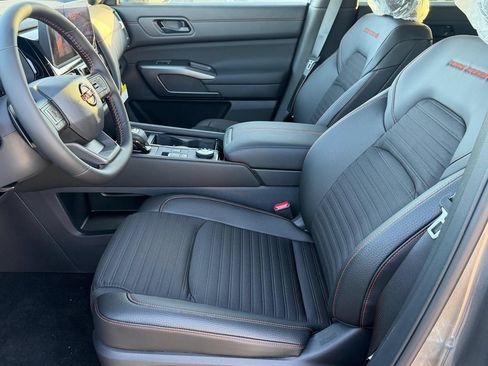 New 2026 Nissan Pathfinder Rock Creek w/ Rock Creek Premium Package AWD/4WD image 11
