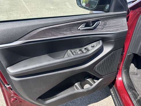 New 2025 Jeep Grand Cherokee L Limited w/ Luxury Tech Group II image 15