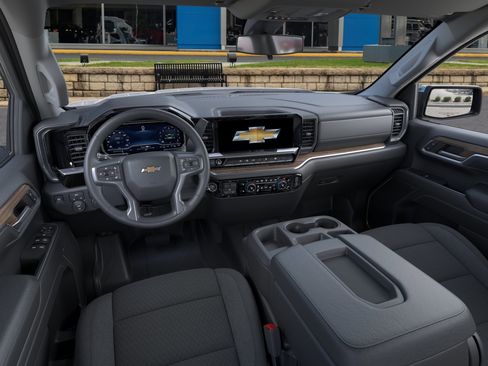 New 2026 Chevrolet Silverado 1500 LT w/ LPO, Liner Protection Package AWD/4WD image 39