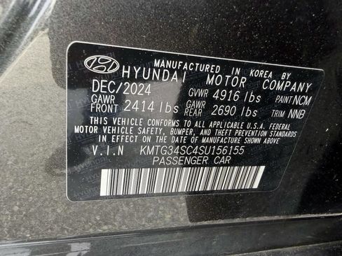 Certified 2025 Genesis G70 2.5T AWD/4WD image 19