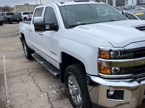Used 2019 Chevrolet Silverado 2500 LTZ w/ Duramax Plus Package image 7
