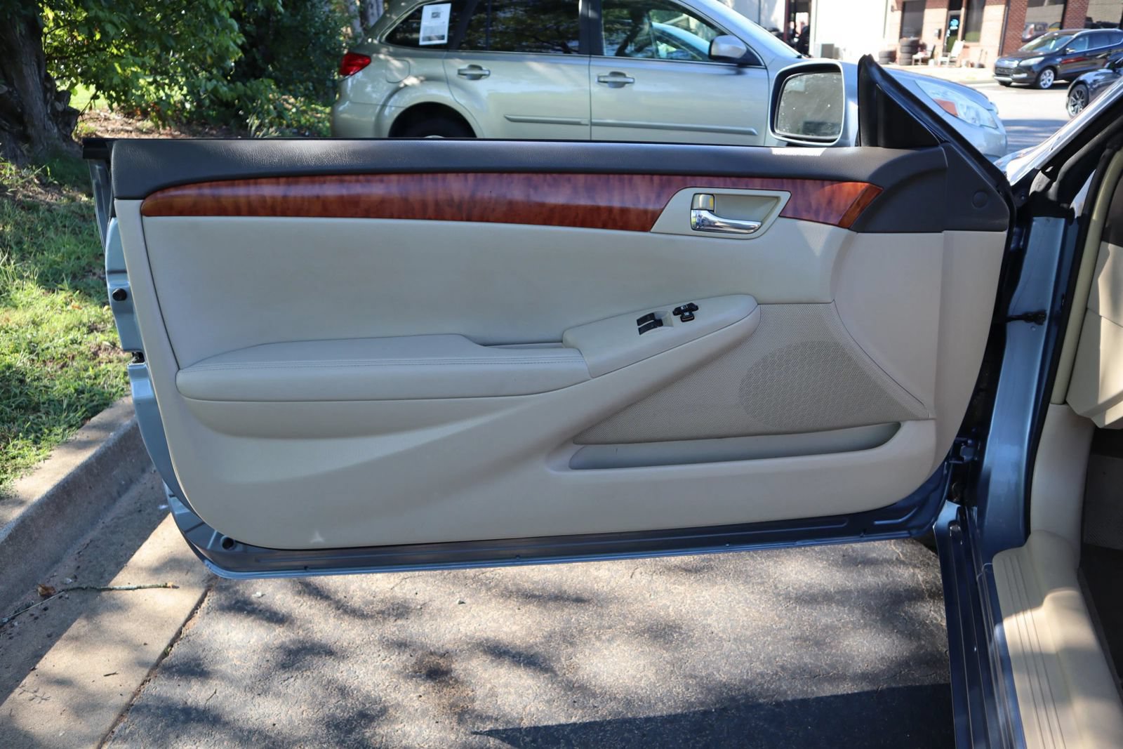 Used 2008 Toyota Solara SLE FWD image 8