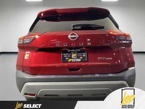Used 2023 Nissan Rogue SV w/ SV Premium B Package AWD/4WD image 7