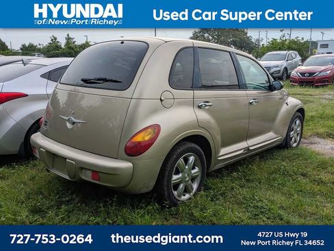 Used 2003 Chrysler PT Cruiser Limited FWD image 2