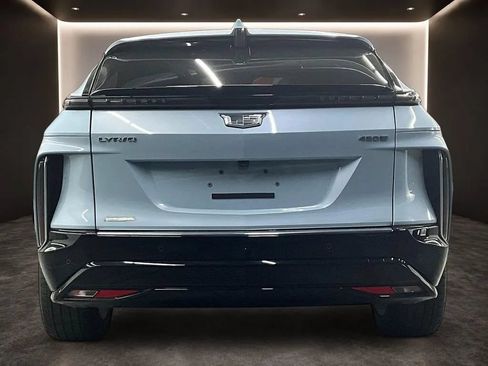 Used 2024 Cadillac Lyriq Luxury RWD image 6