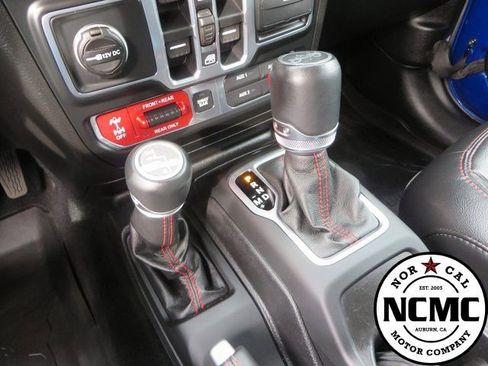 Used 2018 Jeep Wrangler Unlimited Rubicon image 30