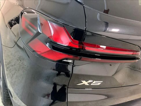 New 2026 BMW X5 xDrive40i image 14
