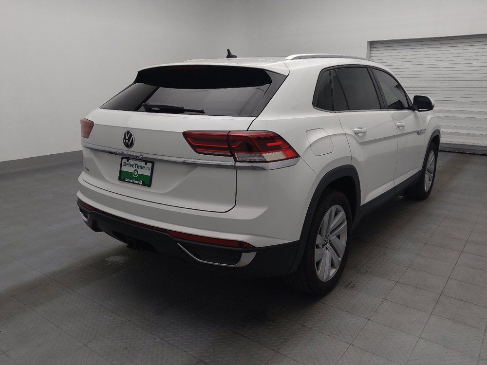 Used 2023 Volkswagen Atlas Cross Sport SE FWD image 9
