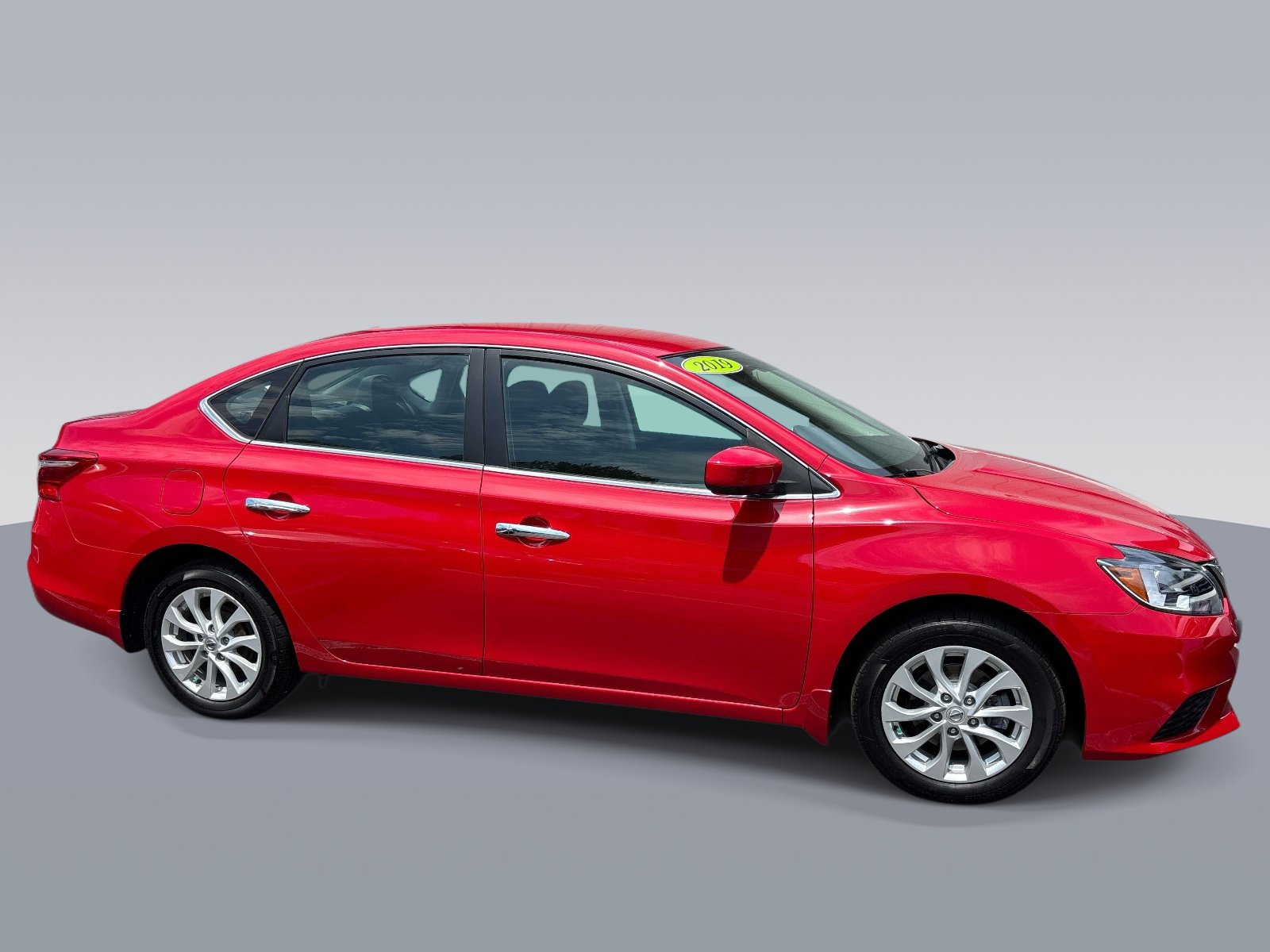Used 2019 Nissan Sentra SV FWD image 2