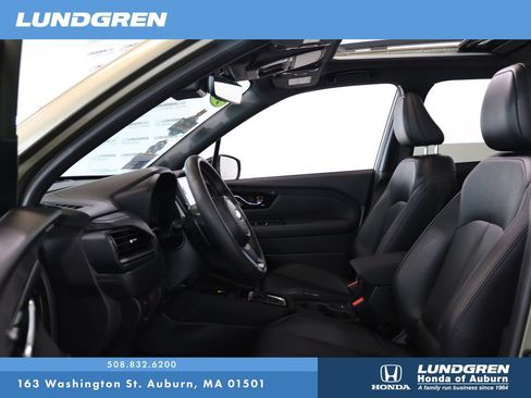 Used 2025 Subaru Forester Limited AWD/4WD image 10