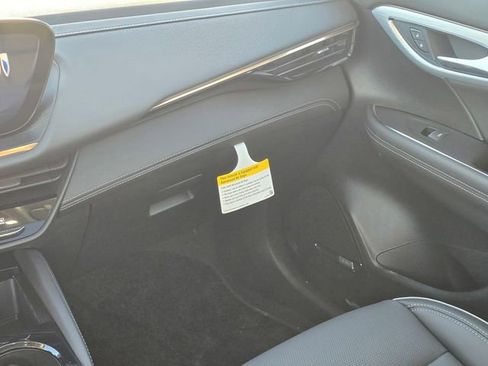 New 2026 Buick Envision Avenir image 16