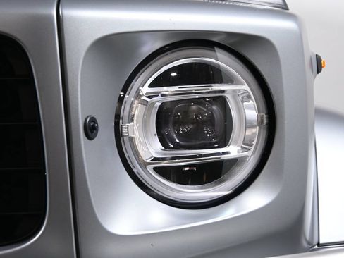 Certified 2021 Mercedes-Benz G 63 AMG 4MATIC image 11
