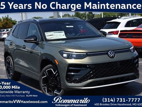 New 2026 Volkswagen Tiguan SEL R-Line AWD/4WD image 1