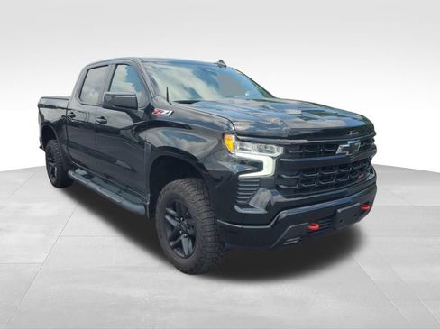 Used 2024 Chevrolet Silverado 1500 LT Trail Boss AWD/4WD image 12