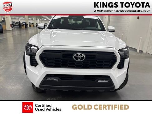 Certified 2024 Toyota Tacoma TRD Off-Road AWD/4WD image 3