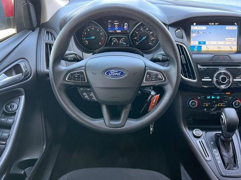 Used 2017 Ford Focus SEL FWD image 16