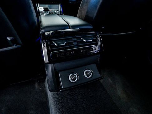 Used 2020 Audi S8 L w/ S8 Executive Package image 57